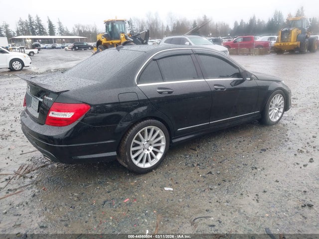 Продажа на аукционе авто 2014 Mercedes-benz C 300 Sport 4matic, vin: WDDGF8AB6EA961706, номер лота: 44580504