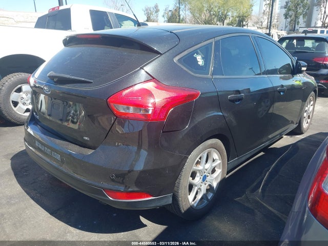 Ford FOCUS SE 2015 1FADP3K26FL306498 Image 4