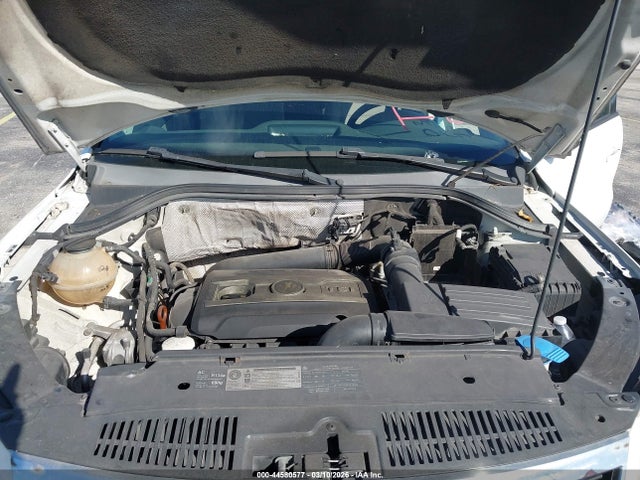 44580577 :رقم المزاد ، WVGAV7AX9BW533454 vin ، 2011 Volkswagen Tiguan S مزاد بيع