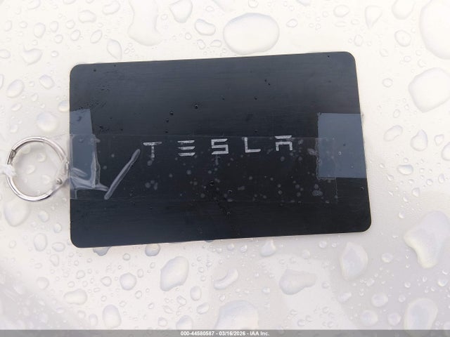 Продаж на аукціоні авто 2025 Tesla Model Y Long Range Dual Motor All-wheel Drive, vin: 7SAYGDEE7SF247825, номер лоту: 44580587
