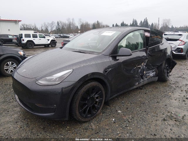 Продаж на аукціоні авто 2025 Tesla Model Y Long Range Dual Motor All-wheel Drive, vin: 7SAYGDEE7SF247825, номер лоту: 44580587