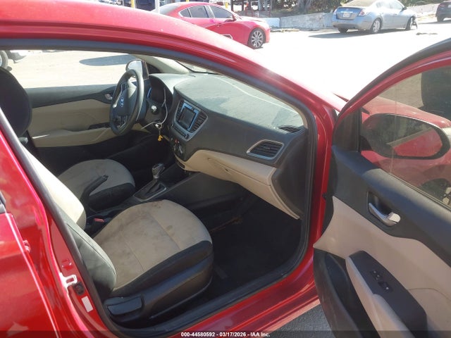 Hyundai ACCENT SE 2018 3KPC24A38JE017676 Image 5