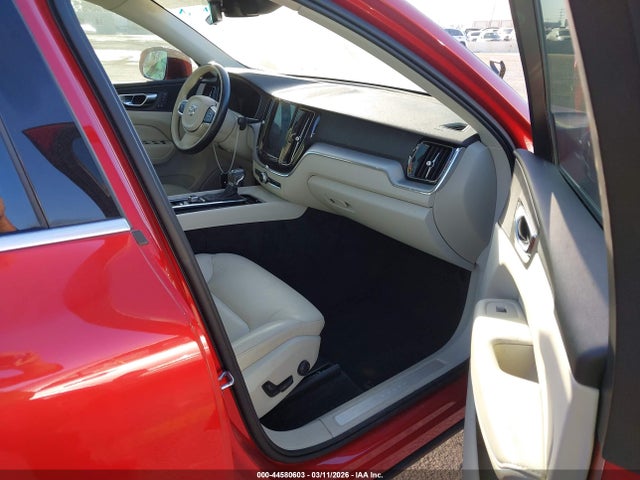 2020 VOLVO XC60 YV4A22RK1L1598951 Photo 4