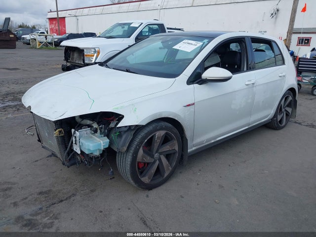 2018 VOLKSWAGEN GOLF GTI 3VW447AU8JM261050 Photo 1
