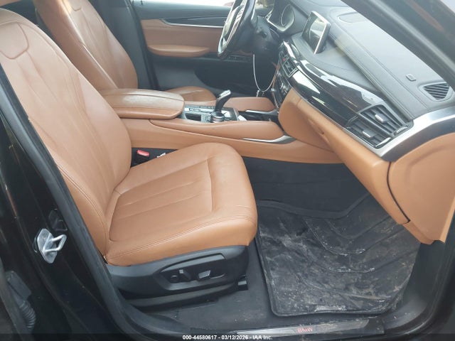 2017 BMW X6 5UXKU2C37H0X46910 Photo 4