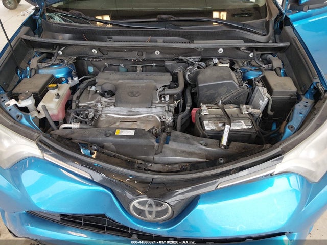 2T3WFREV4HW380419 Toyota Rav4 Xle