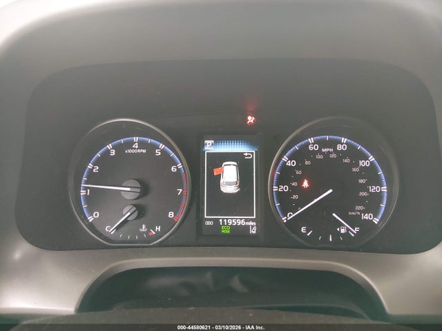 2T3WFREV4HW380419 Toyota Rav4 Xle