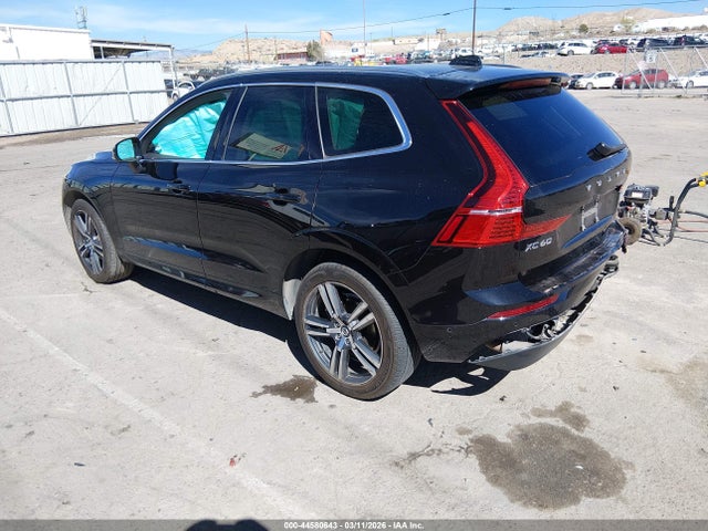 LYVA22RK7JB122325 Volvo Xc60 T6 Momentum