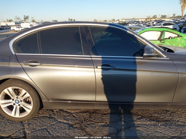 BMW 330e Iperformance 2018 WBA8E1C56JA171412 Image 14