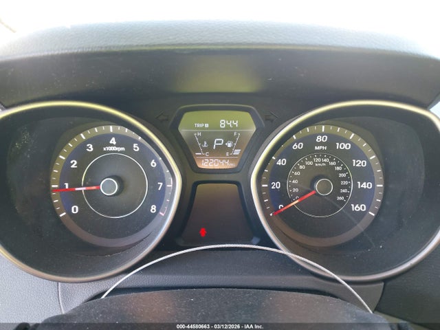 5NPDH4AE0FH593074 Hyundai ELANTRA SE