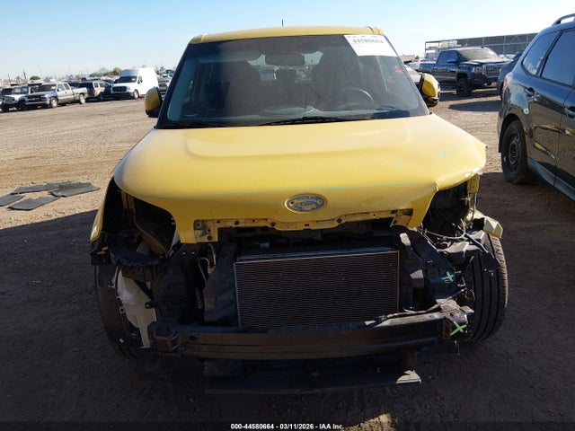 KIA SOUL + 2014 KNDJP3A55E7030010 Image 6
