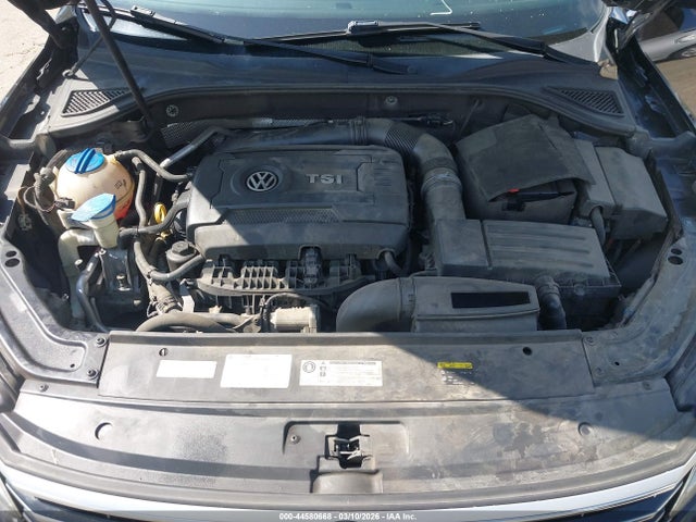 1VWCT7A32GC020942 Volkswagen Passat 1.8t Sel Premium