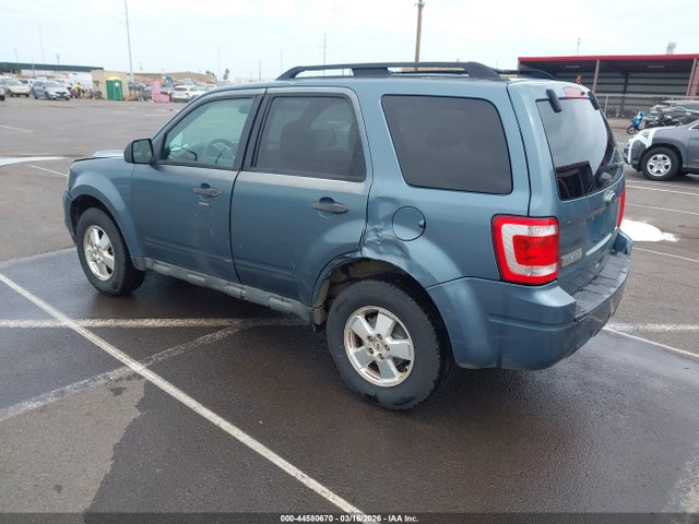 44580670 :رقم المزاد ، 1FMCU0D70CKC81827 vin ، 2012 Ford Escape Xlt مزاد بيع