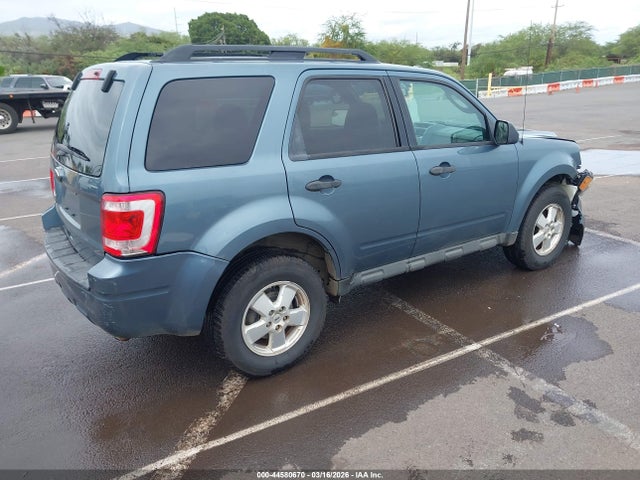 44580670 :رقم المزاد ، 1FMCU0D70CKC81827 vin ، 2012 Ford Escape Xlt مزاد بيع