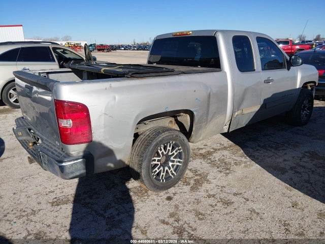2008 CHEVROLET SILVERADO 1500 2GCEC19C781318455 Photo 3