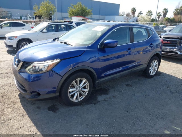 JN1BJ1CP4HW011888 Nissan Rogue Sport S