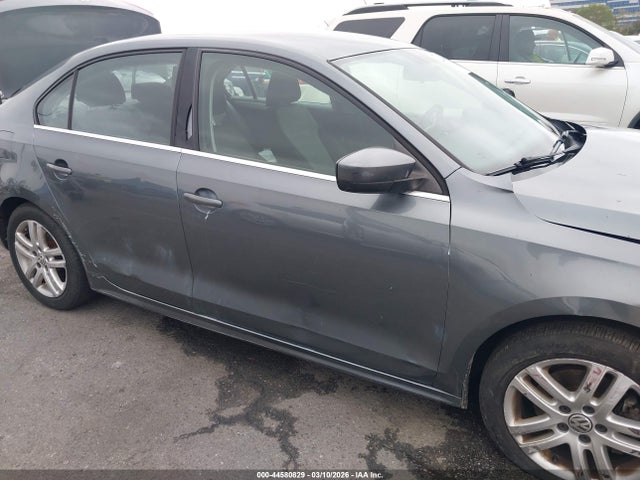 2017 Volkswagen Jetta 1.4t S მანქანა იყიდება აუქციონზე, vin: 3VW2B7AJ9HM228698, აუქციონის ნომერი: 44580829