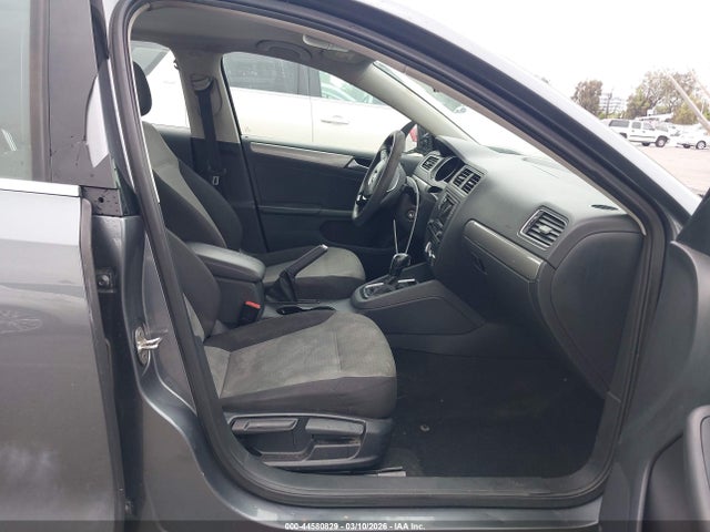 2017 Volkswagen Jetta 1.4t S მანქანა იყიდება აუქციონზე, vin: 3VW2B7AJ9HM228698, აუქციონის ნომერი: 44580829