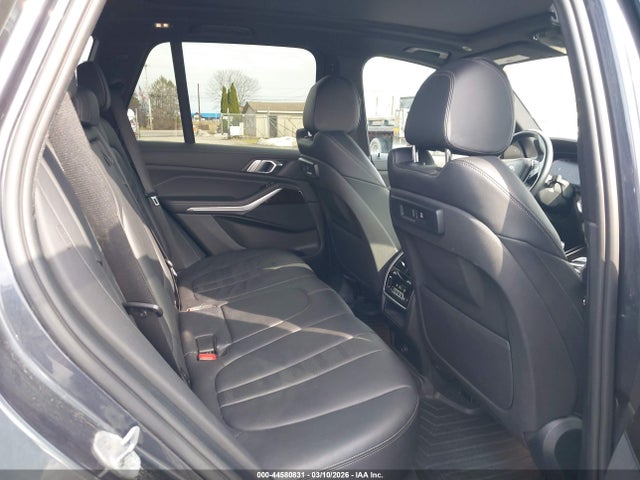 2020 BMW X5 5UXCR6C07L9B68401 Photo 7
