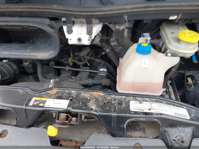 2015 RAM PROMASTER 2500 3C6TRVDG2FE521039 Photo 9