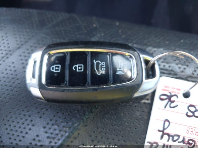 2020 Hyundai Elantra Gt მანქანა იყიდება აუქციონზე, vin: KMHH35LE1LU141649, აუქციონის ნომერი: 44580943