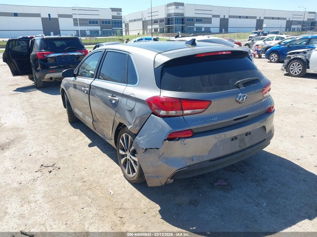 2020 Hyundai Elantra Gt მანქანა იყიდება აუქციონზე, vin: KMHH35LE1LU141649, აუქციონის ნომერი: 44580943