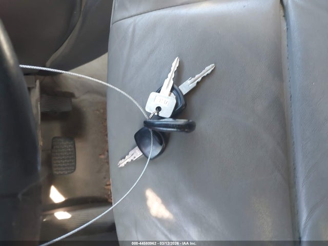 2000 CADILLAC CATERA W06VR54R4YR103884 Photo 10