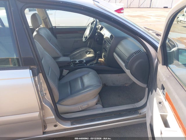 2000 CADILLAC CATERA W06VR54R4YR103884 Photo 4