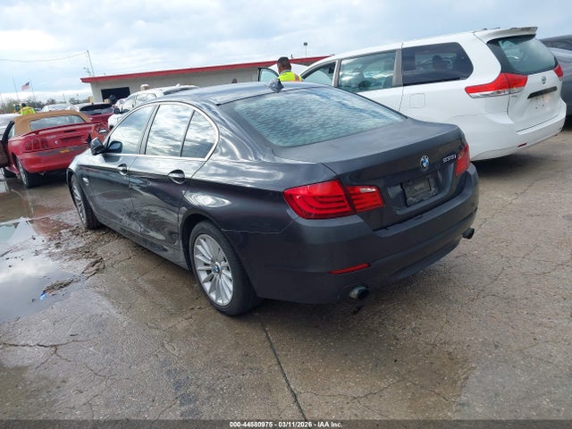 2011 BMW 535I WBAFU7C54BC876079 Photo 2