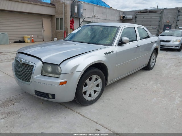 2005 Chrysler 300 მანქანა იყიდება აუქციონზე, vin: 2C3JA53G05H131007, აუქციონის ნომერი: 44581002