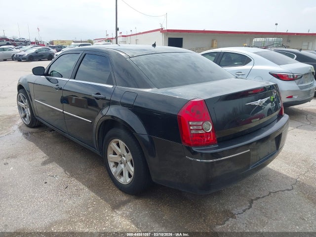 2008 CHRYSLER 300 2C3LA53G58H164646 Photo 2