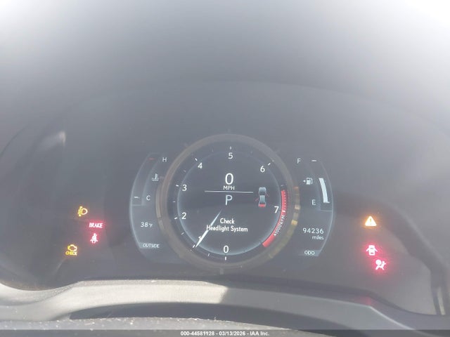 44581128 :رقم المزاد ، JTHCM1D24G5003417 vin ، 2016 Lexus Is 300 مزاد بيع