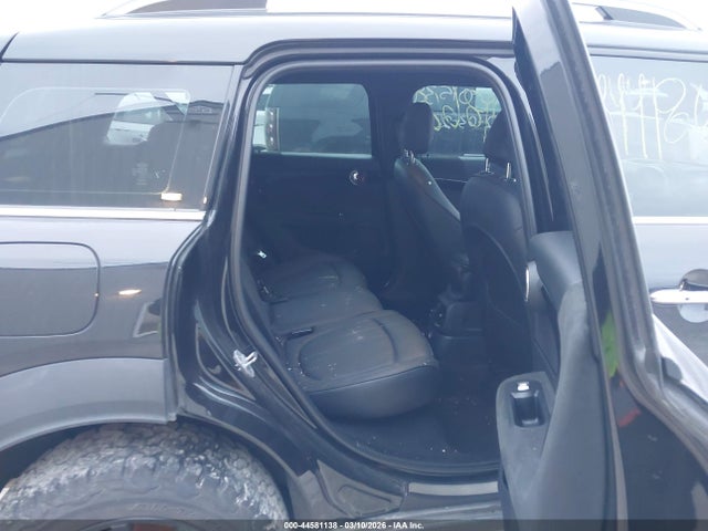 2019 MINI COUNTRYMAN WMZYT5C55K3E63822 Photo 7