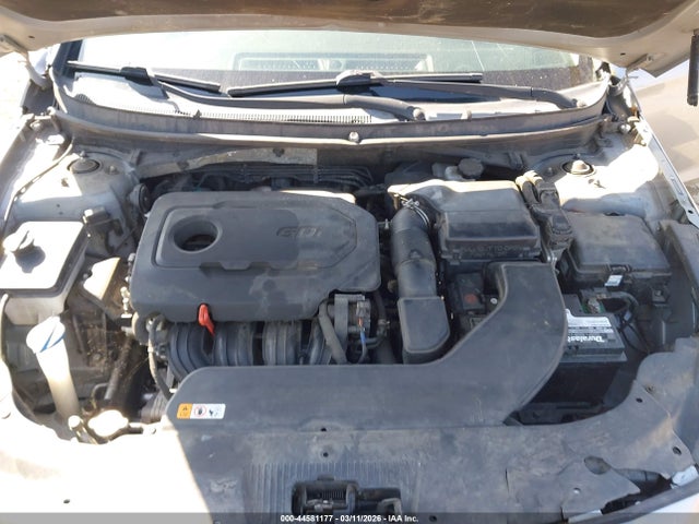 Hyundai Sonata 2016 5NPE24AF3GH395699 Image 10