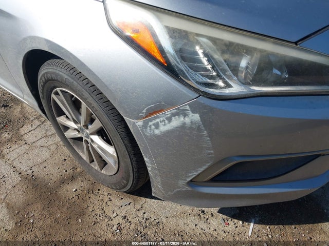 Hyundai Sonata 2016 5NPE24AF3GH395699 Image 15