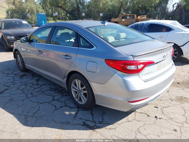 Hyundai Sonata 2016 5NPE24AF3GH395699 Image 3