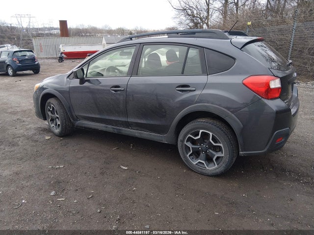 44581197 :رقم المزاد ، JF2GPAAC6F9235176 vin ، 2015 Subaru Xv Crosstrek 2.0i مزاد بيع