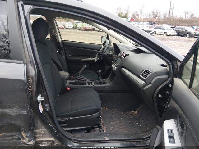 44581197 :رقم المزاد ، JF2GPAAC6F9235176 vin ، 2015 Subaru Xv Crosstrek 2.0i مزاد بيع