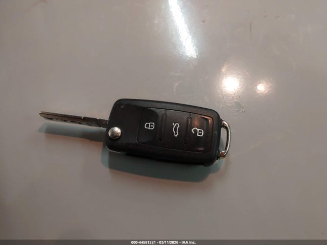 2016 VOLKSWAGEN TIGUAN WVGAV7AX3GW602954 Photo 10