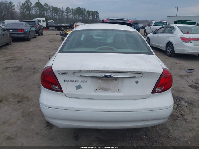 44581247 :رقم المزاد ، 1FAFP55211G228276 vin ، 2001 Ford Taurus Ses مزاد بيع