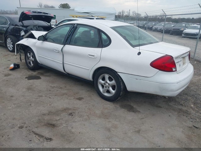 44581247 :رقم المزاد ، 1FAFP55211G228276 vin ، 2001 Ford Taurus Ses مزاد بيع