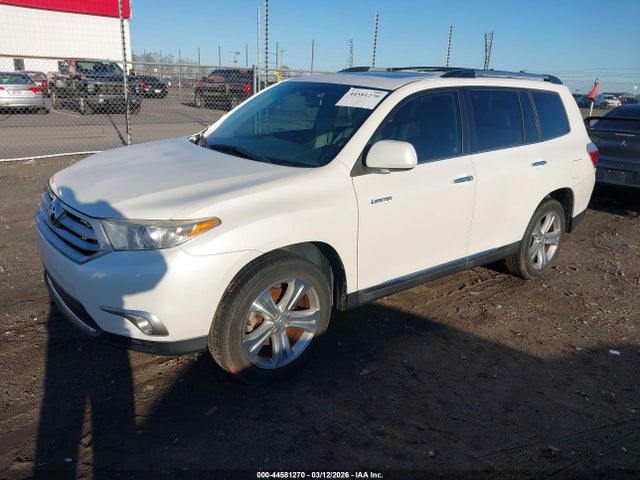 2013 TOYOTA HIGHLANDER 5TDYK3EH8DS110469 Photo 1