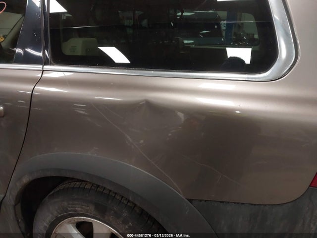 2011 VOLVO XC70 YV4940BZ7B1095027 Photo 5