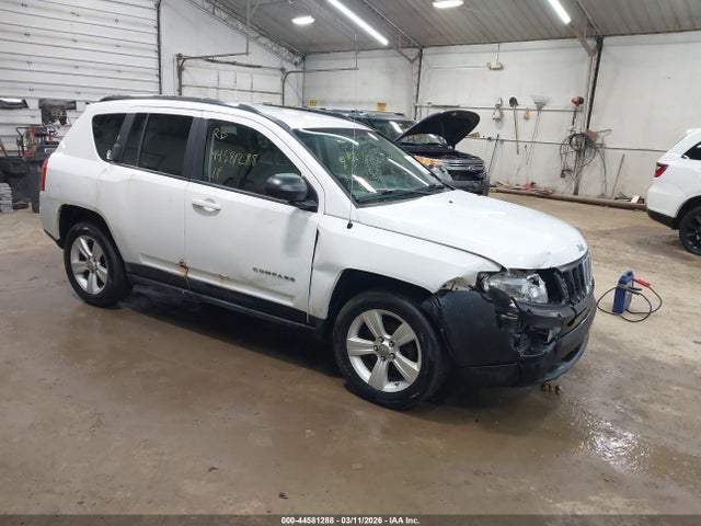 2011 JEEP COMPASS 1J4NF1FB2BD188660