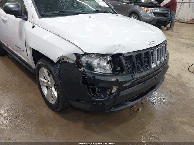 2011 JEEP COMPASS 1J4NF1FB2BD188660 Photo 5