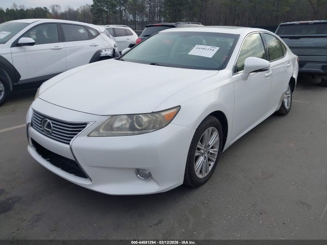 2013 Lexus Es 350 მანქანა იყიდება აუქციონზე, vin: JTHBK1GG1D2049681, აუქციონის ნომერი: 44581294