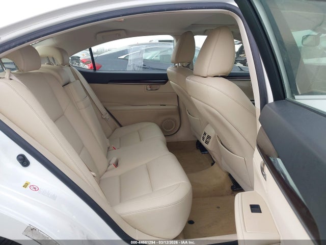 2013 Lexus Es 350 მანქანა იყიდება აუქციონზე, vin: JTHBK1GG1D2049681, აუქციონის ნომერი: 44581294
