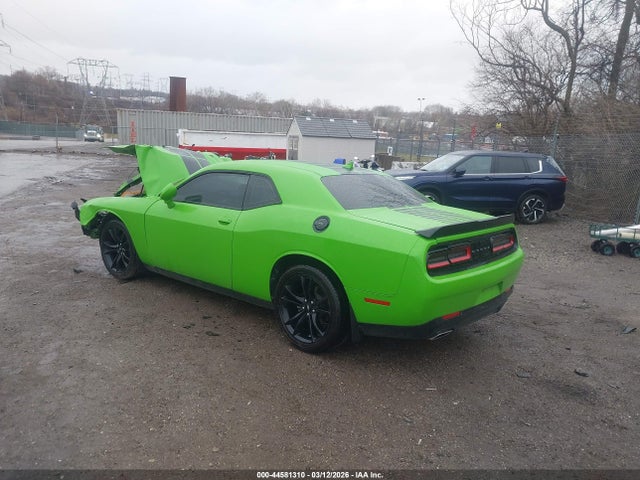 2017 DODGE CHALLENGER 2C3CDZAG0HH580802 Photo 2