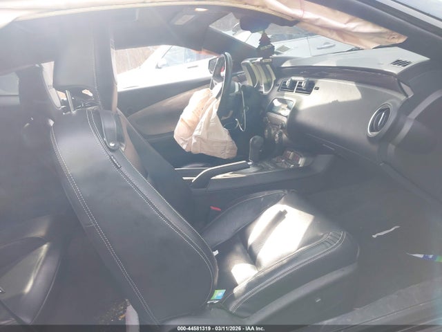 2011 CHEVROLET CAMARO 2G1FK1EJ0B9111676 Photo 4
