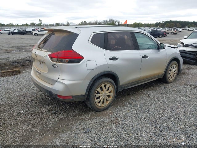 2017 NISSAN ROGUE KNMAT2MT2HP504919 Photo 3